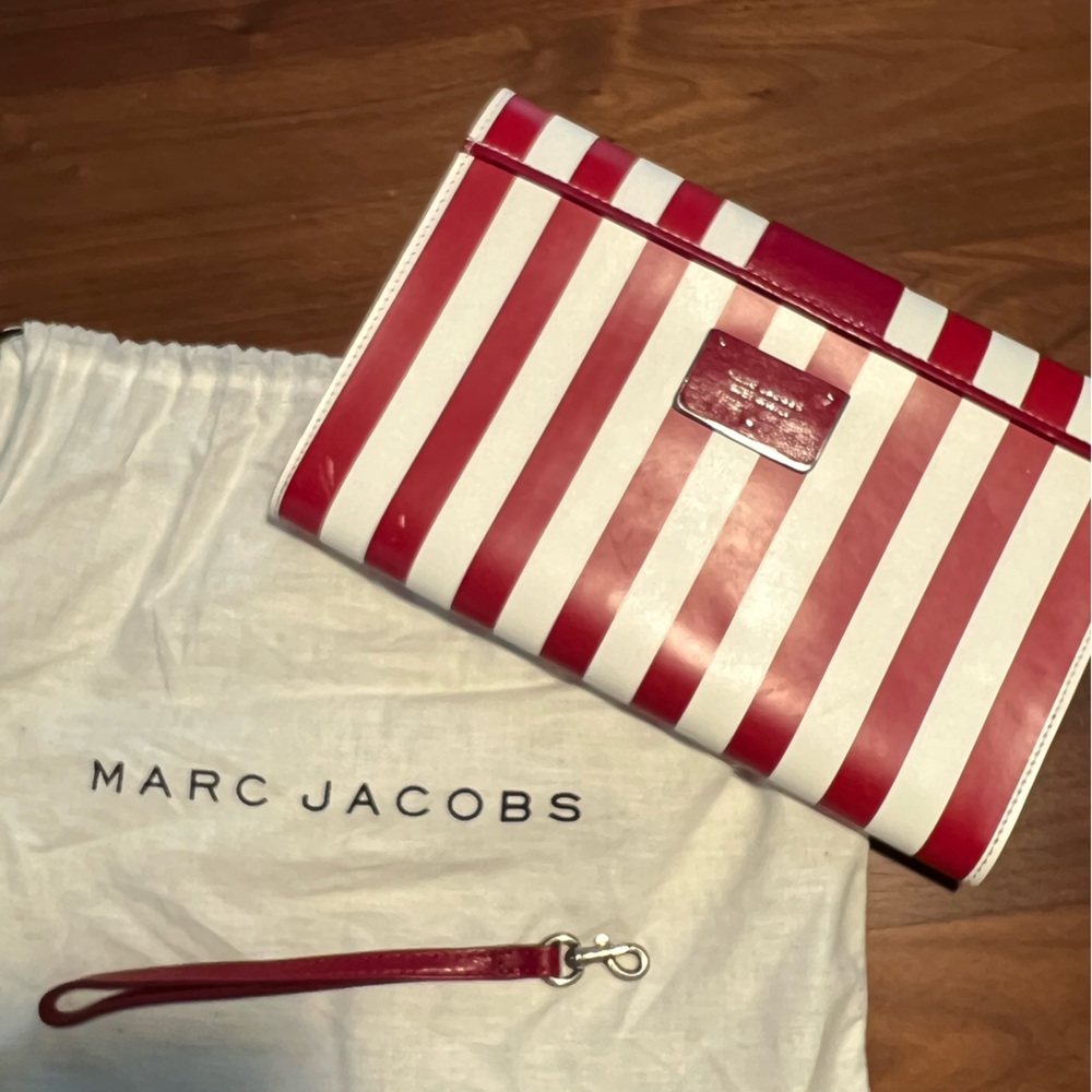 Marc Jacobs clutch - Picture 5 of 11
